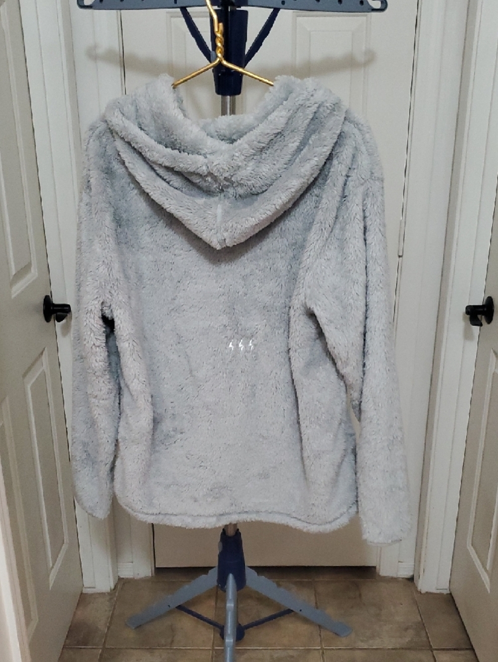 Plush Hooded Pullover Jacket - Light Gray - Picture 6 of 10